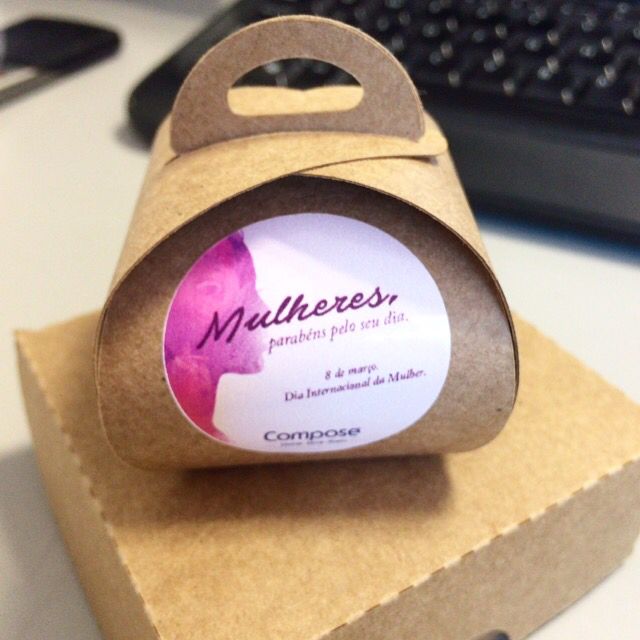 Brindes personalizados mais requisitados para o dia internacional da mulher