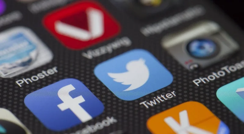 utilização das redes sociais
