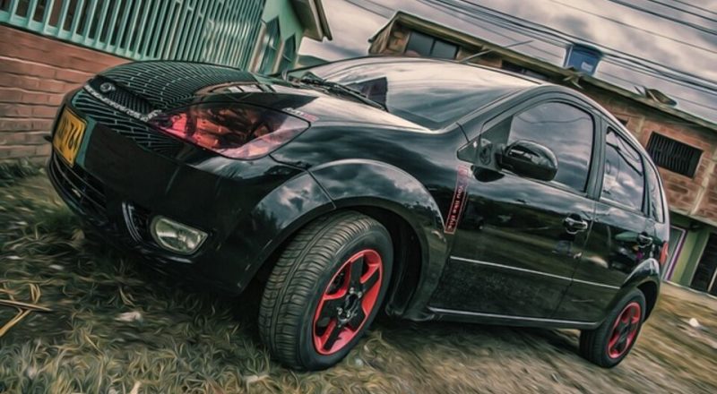 Pode colocar película espelhada no carro?