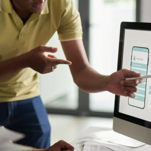 Landing pages que convertem: boas práticas para maximizar resultados industriais